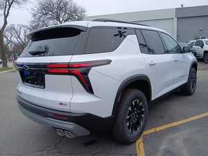 Nuevo Chevrolet Traverse 2026 4WD Z71 SUV Gasolina/Petróleo Euro VI, 6 Asientos, Automático, Cuero, Volante a la Izquierda, Llantas de Aleación R20 - Product Image 4