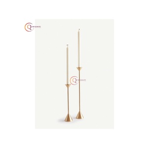 Lot de 2 bougeoirs éclaircissants de différentes tailles en plaqué or, pot à bougie design unique pour la maison et l'hôtel à bas prix - Product Image 1