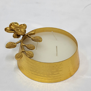 Portavelas con acabado dorado de forma redonda de Metal de aluminio estilo elegante hecho a mano de lujo superventas de la más alta calidad - Product Image 1