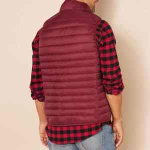 Nouvelle arrivée Veste bomber d'hiver pour homme Chaude Respirante Manches à capuche Puffer avec design tendance à bulles OEM Personnalisable Hoodie - Product Image 4