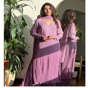 Haut et pantalon plazzo en faux georgette brodés, style traditionnel indien, élégant, pour le bureau, les occasions spéciales, séchage rapide, toutes saisons - Product Image 1
