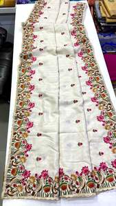 Sari en soie pour femmes avec broderie et travail au fil de viscose - Tenue de fête, de mariage et de festival - Product Image 5