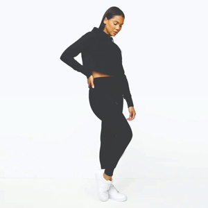 Sudaderas con capucha coreanas de algodón recortadas al por mayor para mujer, sudaderas con capucha de punto liso negro polar claro personalizadas - Product Image 4