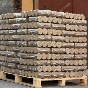 Briquetas de madera Nestro Productos relacionados con la energía con precios competitivos Pellets de madera de alta calidad - Product Image 1