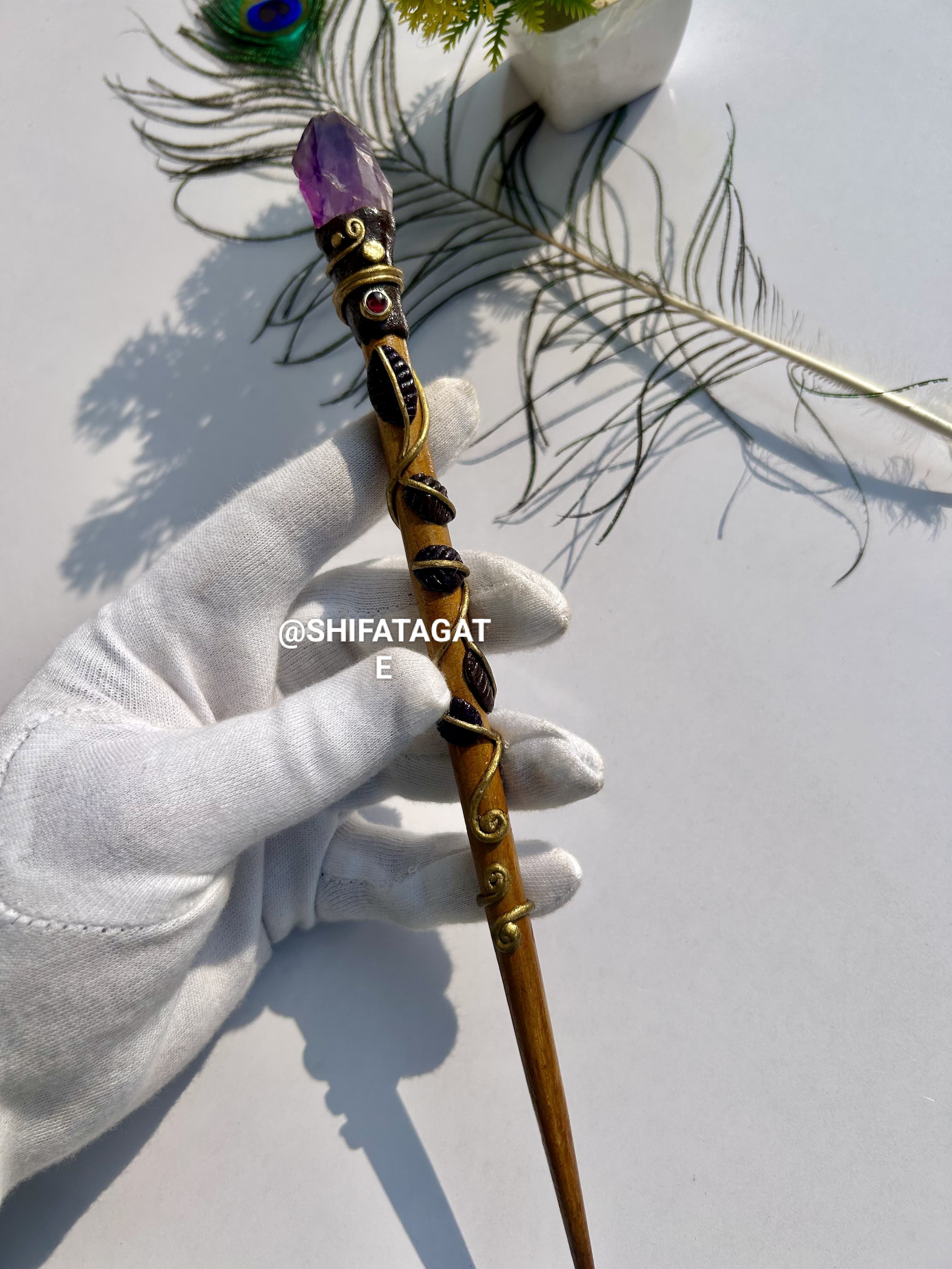 สีน้ำตาล