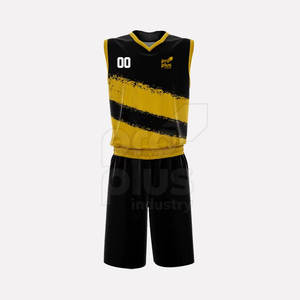 Uniformes de Fútbol 7 V 7 Profesionales al por Mayor, Transpirables, Tallas Grandes, Ligeros, Personalizados, de Poliéster - Product Image 2