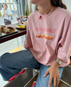 <b>Sweet</b> Ice Cream Graphic Sweatshirt Pink Cozy Street Style Crewneck Soft Fabric Trendy Casual Wear for Fashion Brands Wholesale - Product Image 2