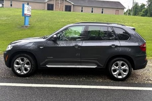 BMW X5 xDrive50i 2012, V8 Biturbo, Tracción en las Cuatro Ruedas, Paquete de Climatización Trasera, Sin Modificar - Product Image 5