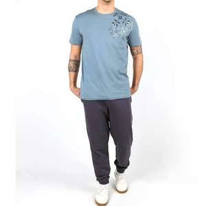 Camiseta bordada de gran tamaño para hombre de alta calidad, ropa de calle ligera personalizada, suelta, transpirable, de manga corta, lisa, Lisa - Product Image 3