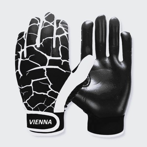 Gants de football gaélique GAA personnalisés de haute qualité, avec poignées en latex allemand, sangle de poignet réglable, légers, antidérapants, premium - Product Image 1