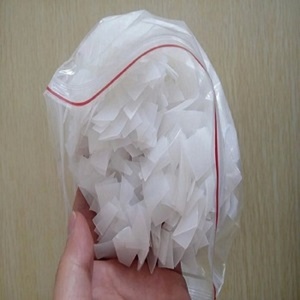 วัสดุโพลีเอทิลีนความหนาแน่นสูง (HDPE) เศษขวดนมเกรดการขึ้นรูปพลาสติกรีไซเคิล - Product Image 6