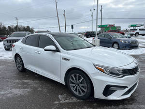 Kia Optima 2020 en parfait état - Product Image 5