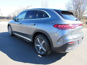 Mercedes-Benz SUV 2025 E 350 4MATIC Turbo Gasolina Automático con Faros LED y Techo Panorámico, Certificado, Limpio y en Buen Estado, Volante a la Izquierda - Product Image 5