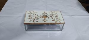 2024ขายดีมากกล่องเครื่องประดับอะคริลิกมุกผ้ายีนส์สีฟ้าพร้อมฉากกั้นของขวัญสุดพิเศษสำหรับคนที่คุณรัก - Product Image 3