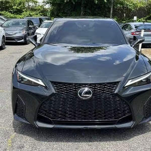 IS 350 F SPORT 2022 d'occasion en excellent état, faible kilométrage, transmission automatique, sièges en cuir, sans accident et prêt à être expédié - Product Image 1