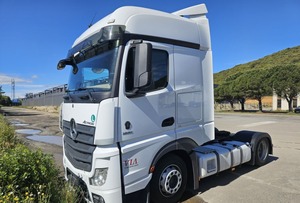 Kullanılmış Merce des- Ben z Actros 1851 ağır kamyon
