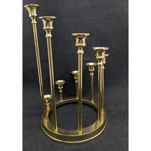 Nouveauté Bougeoir en laiton doré décoratif Lanterne élégante Bougeoir de Noël Pâques pour la décoration festive de la maison - Product Image 4