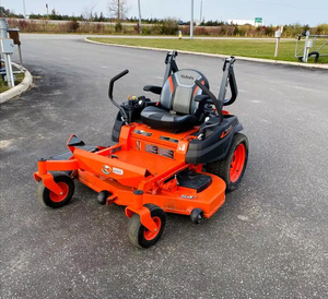 รถตัดหญ้า Kubota Z421KW-3-54 รุ่นใหม่ สำหรับงานเกษตรและสวน พร้อมแท่นตัดขนาด 48 นิ้ว คุณภาพพรีเมียม - Product Image 1