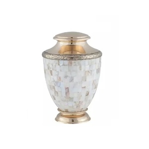 Urna Funeraria de Latón Premium con Incrustaciones de Nácar, Elegante Urna Conmemorativa para Cenizas de Adultos, Urna de Latón con Incrustaciones para Cenizas Humanas Adultas. - Product Image 1