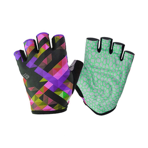 Gants de sport en polyester à demi-doigts en gros, antidérapants pour les sports de plein air, la musculation et l'entraînement, avec logo et couleur personnalisés - Product Image 2