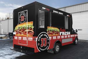 High Quality Customized Fiberglass Mobile Food Truck with 3-Year Warranty for Outdoor Events & Markets Snack Food & Chips - Product Image 5