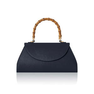 Sac fourre-tout en cuir courbé fait main en Italie - PM630 - Product Image 5