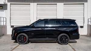 2026 C a d i l l a c Es-calade-V 4 DOOR WAGON/SPORT UTILITY 6.2L V8 GASOLINE REAR WHEEL <b>DRIVE</b> W/ 4X4 - Product Image 4