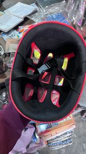 Conjunto de Protección para Patinaje con Carcasa Rígida, Material de PVC Grueso, Protección Básica, Cómodos Protectores de Codos y Rodillas - Product Image 2