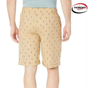 กางเกงขาสั้นเล่นยิมของผู้ชายน้ำหนักเบาผ้าตาข่ายโพลีเอสเตอร์แห้งเร็วและระบายอากาศได้ดีลายถนนสำหรับบาสเก็ตบอล - Product Image 2