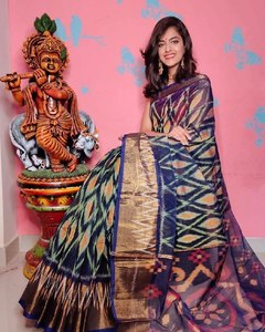 Diseñador Pure Ikkat Seda Sarees - Product Image 5