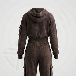 Conjunto Deportivo de Dos Piezas para Mujer, Top Corto y Pantalones, Ropa Deportiva Informal, Nuevo, Transpirable, para Gimnasio, Precio Competitivo, Talla Personalizada - Product Image 2