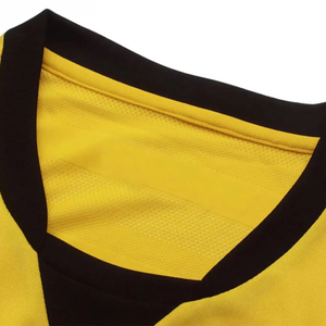 Tenue de match de football personnalisée, maillot et short imprimés, séchage rapide, respirant, polyester, uniforme d'entraînement de football, OEM ODM, commandes en gros - Product Image 3