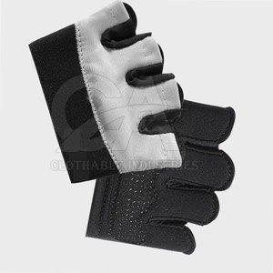 Guantes de Neopreno sin Dedos Antideslizantes para Fitness y Levantamiento de Pesas, Guantes Ligeros de Neopreno de Medio Dedo con Agarre en la Palma - Product Image 3