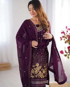 Shalwar Kameez Tradicional 2025 con Bordado de Diseñador, Tela Georgette Sintética, Vestido Corto para Mujer, Ideal para Bodas y Fiestas en India - Product Image 2
