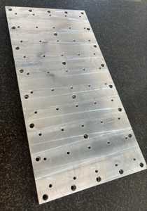 Placa de fundición a presión hecha de aluminio Producto de metal de alta calidad - Product Image 2