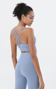 <b>Womens</b> Seamless Fitness Set with Bra and <b>Leggings</b> <b>for</b> Autumn and <b>Winter</b> Designed <b>for</b> Breathable Comfort and Style - Product Image 3