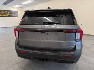 Gran Oferta Nuevo Ford Explorer ST-Line 4WD 2026, un SUV de tres filas inspirado en el mundo deportivo con un motor EcoBoost I-4 de 2.3L estándar - Product Image 4