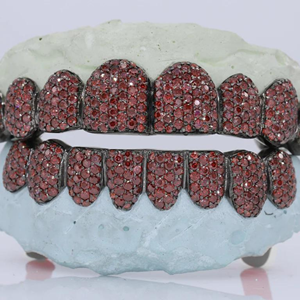Hip Hop personalizado 925 dientes de plata Grillz Iced Out Moissanite diamante Grillz dientes joyería de plata mejor precio - Product Image 5