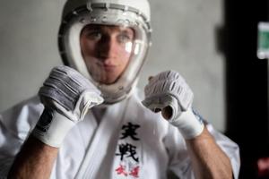 Alta qualità casco Kudo per Karate Taekwondo formazione forte scudo di vetro trasparente PVC spugna materiale eccellente arti marziali testa - Product Image 2