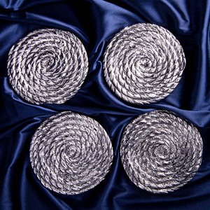 Sous-verres en métal faits à la main avec design en corde, ensembles de sous-verres en métal fantaisie, écologiques, résistants à la chaleur, 5 mm - Product Image 1