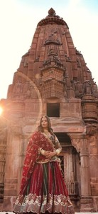 Vêtements de mariée indiens en gros, entièrement cousus, en georgette, Ghagra Choli pour mariage et fête - Product Image 3