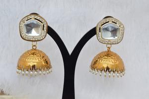 คุณภาพสูงการออกแบบล่าสุดต่างหูธรรมชาติวัสดุทองเหลืองโบราณสไตล์หมุดเครื่องประดับต่างหู Jhumka สำหรับผู้หญิงและเด็กผู้หญิง - Product Image 4