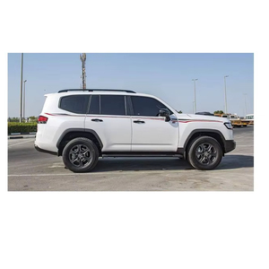 Auto Usado en Buen Estado <span class=keywords><strong>con</strong></span> Bajo Kilometraje, TOYOTA LAND CRUISER GR Sport 2024, 3.5 Litros Gasolina, <span class=keywords><strong>Blanco</strong></span>, SUV, Automático, Autos Usados Listos para Enviar - Product Image 1