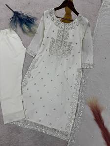Vente en gros Ensemble de vêtements de fête en fausse georgette brodée avec haut à séquence lourde Palazzo et dentelle Dupatta entièrement cousue - Product Image 4