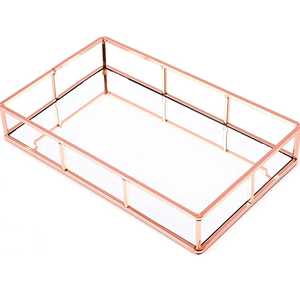 Plateau de service de miroir de vanité rectangulaire en or décoration de mariage cadre en métal plateau de maquillage en verre - Product Image 1