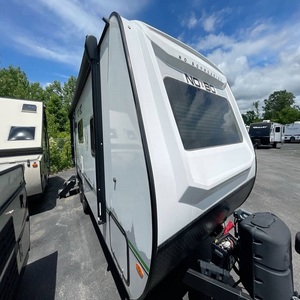 F-o-r-e-s-t R-i-v-e-r Usado del 2022 Sin B-o-u-n-d-a-r-i-e-s 19.6 - Product Image 1