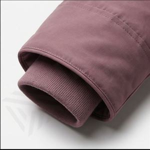 Parkas à capuche pour hommes de qualité supérieure, personnalisables avec votre propre design, hautement isolées thermiquement et coupe-vent - Product Image 6