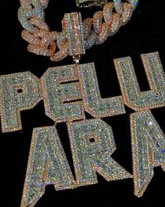 Colgante de diamantes de moissanita de lujo unisex personalizable joyería de hip hop de plata esterlina para niños para fiestas y eventos especiales - Product Image 3