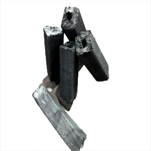 Bâtonnets de charbon de bois dur avec combustion propre et sortie de chaleur élevée pour les grils et l'utilisation du barbecue - Product Image 1