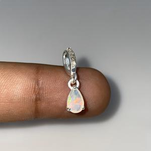 โอปอลเอธิโอเปียอัญมณีหลายเหลี่ยมเพชรพลอยไฟทำด้วยมือ925สเตอลิงเงินโมอิสซานไนต์ขนาดเล็กจี้ทองเหลืองแฟชันวินเทจสำหรับเด็ก - Product Image 1